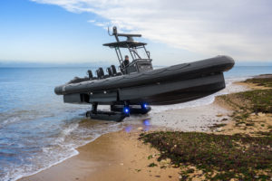 Amphibious boat Iguana Pro